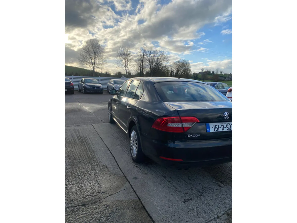 Skoda Superb ACTIVE 1.6 TDI 105HP 4DR - Image 2