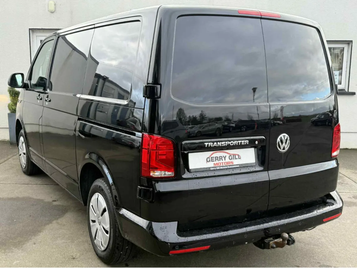 Volkswagen Transporter 30 PVS T TDI 150HP T6 MANUA - Image 4