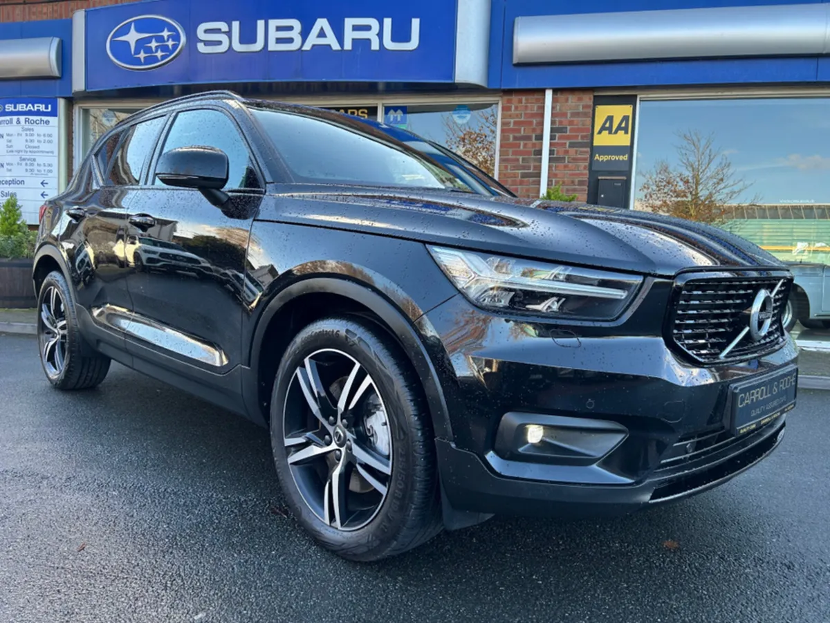 Volvo XC40 R-DESIGN T5 RECHARGE- PHEV - Beautiful - Image 2