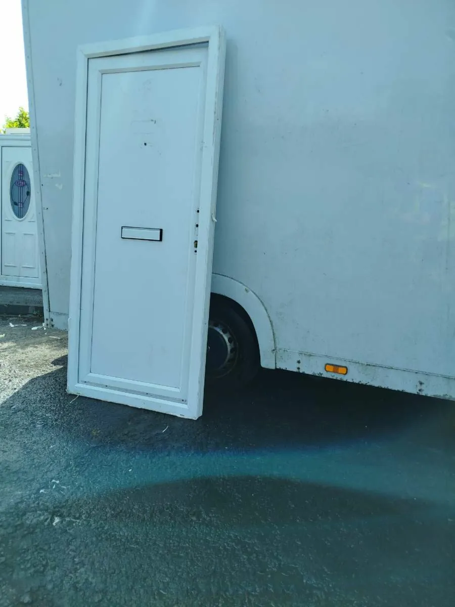 ✅ HIGH QUALITY SINGLE DOOR AVAILABLE ✅