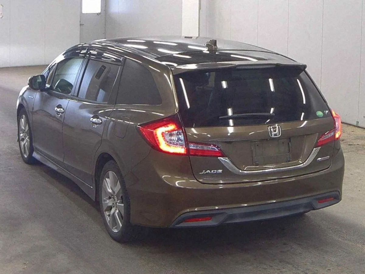 Honda Jade Coming Soon to Stock, 2015 6 seater Hon - Image 3