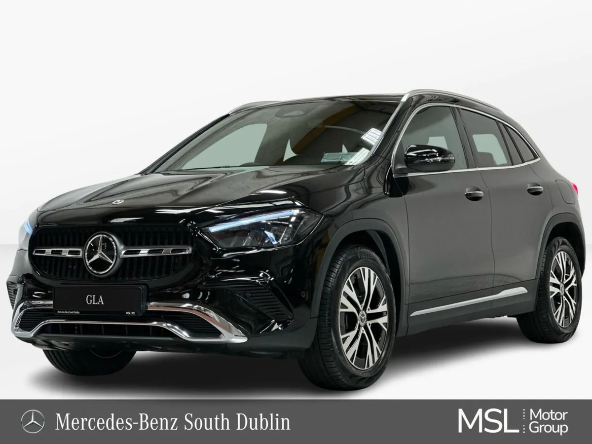Mercedes-Benz GLA GLA180 Progressive Line + - Image 1