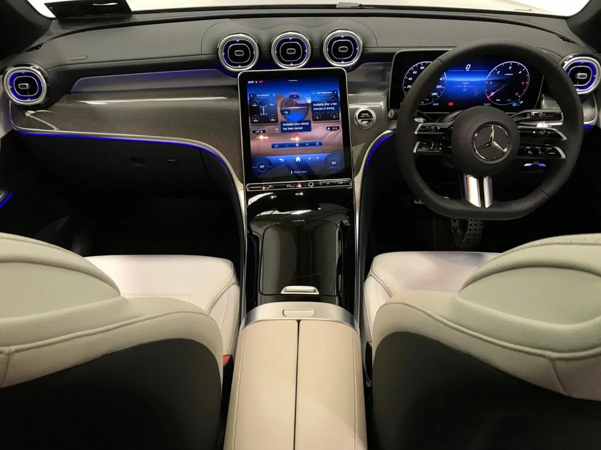 Mercedes-Benz GLC GLC220 D 4Matic Coupe AMG Line - Image 4