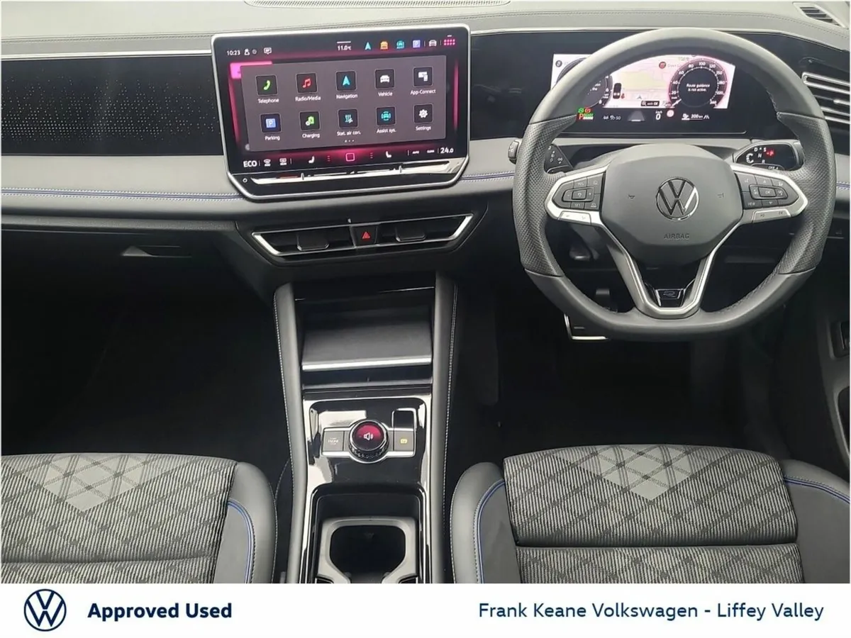 Volkswagen Tiguan R-LINE AUTO 1.5 PHEV 204HP *PLUG - Image 2