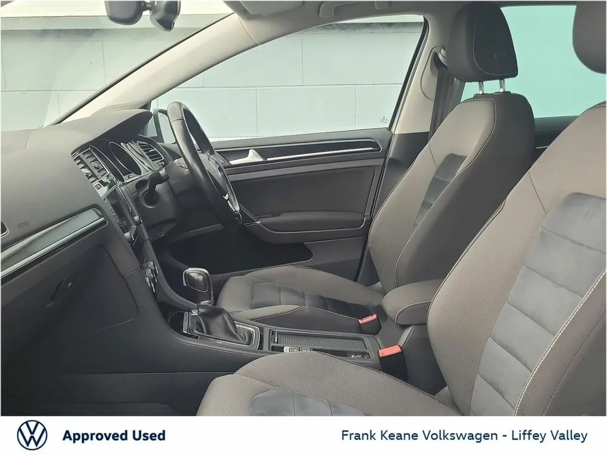 Volkswagen Golf HIGHLINE AUTO 1.6 TDI 110BHP *REAR - Image 4