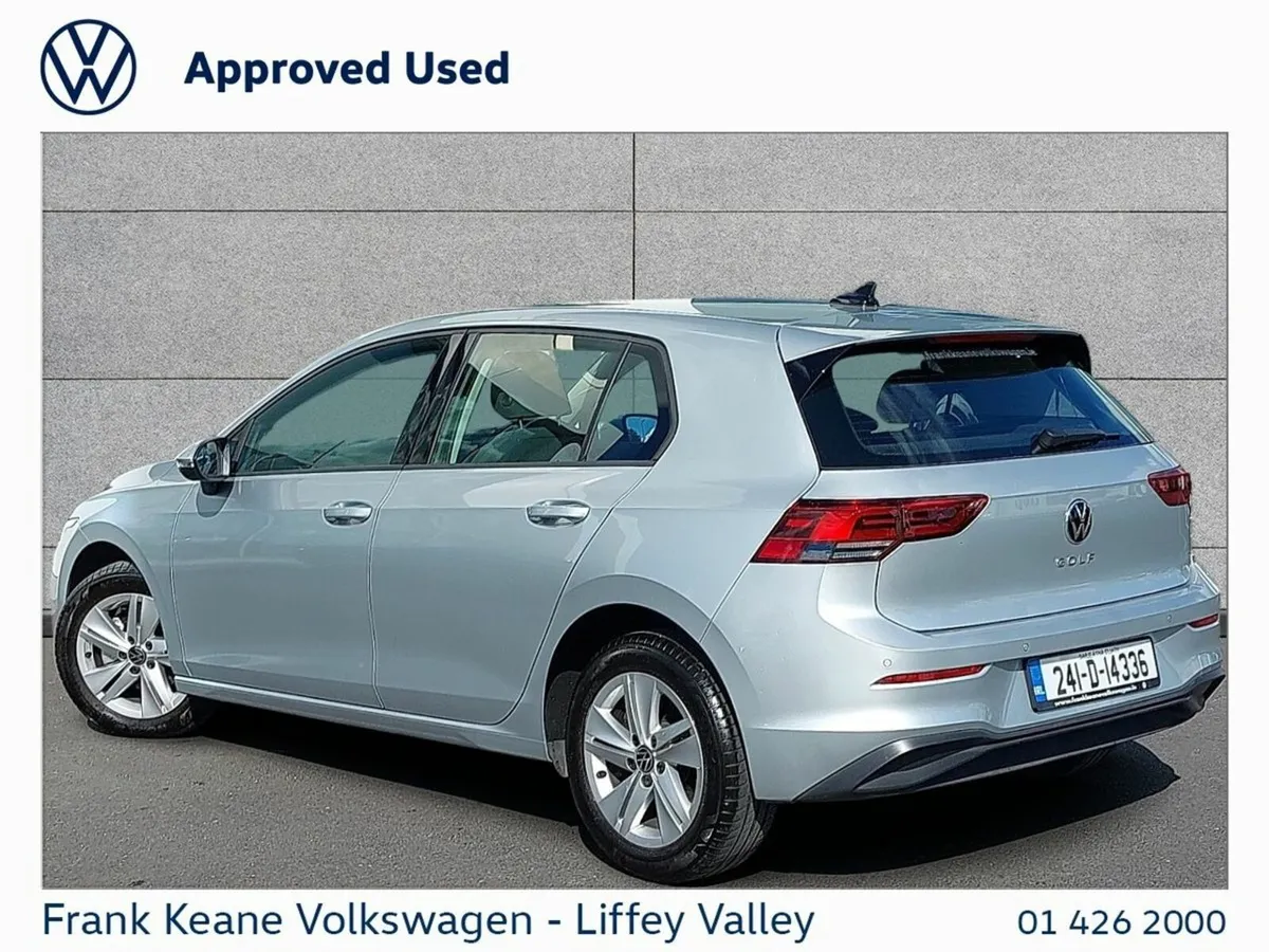Volkswagen Golf LIFE 2.0 TDI 115HP *REAR VIEW CAME - Image 3