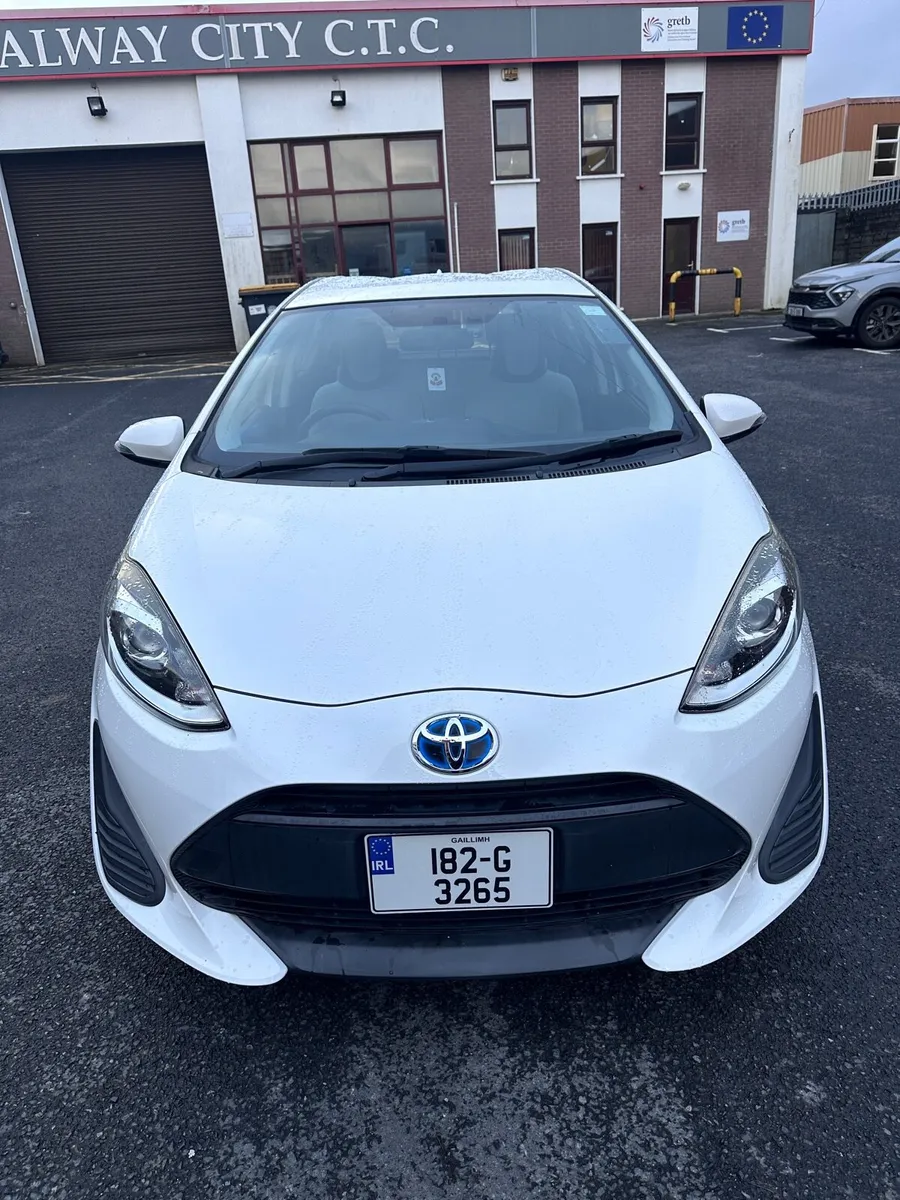 Toyota Aqua 2018 - Image 1