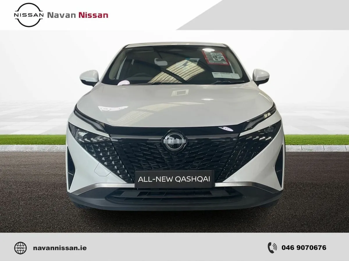 Nissan Qashqai 1.3 PET MILD HYBRID SV - Image 3