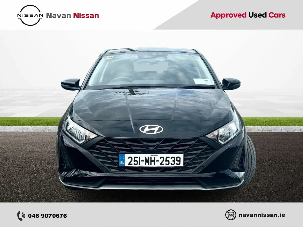 Hyundai i20 Deluxe Plus - Image 2