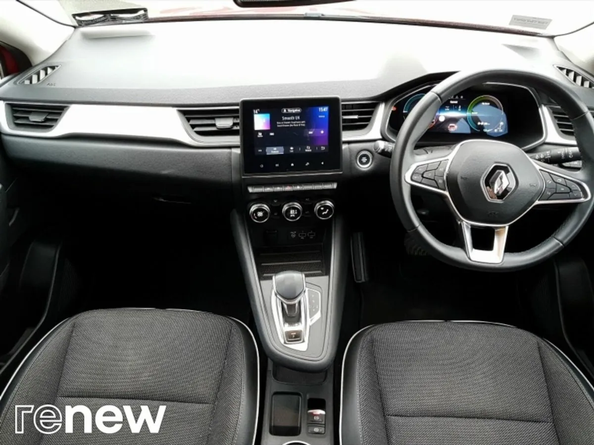 Renault Captur E-TECH Plug-in 160 Auto S-Edition * - Image 2