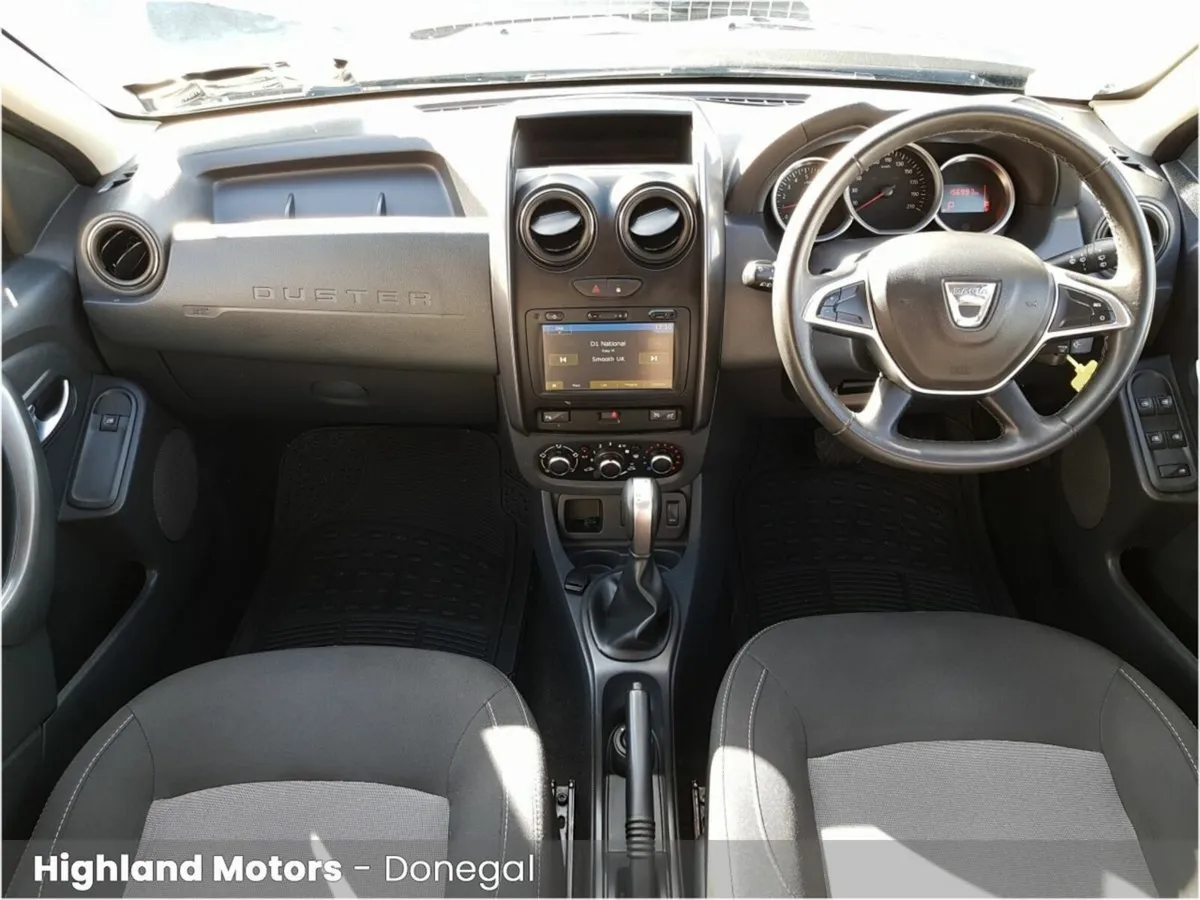 Dacia Duster 1.5 dCi 110 PRESTIGE** AUTO DIESEL ** - Image 2