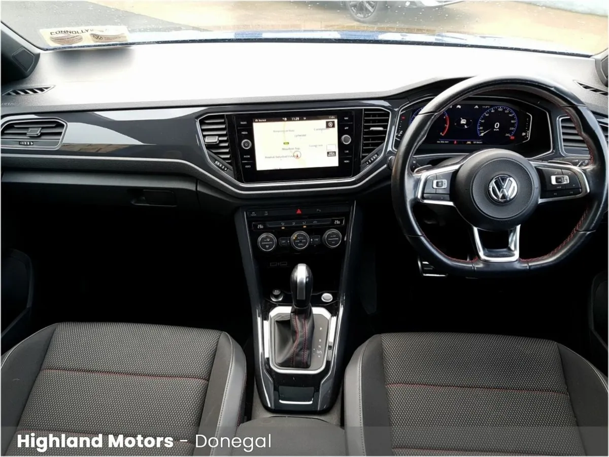 Volkswagen T-Roc 1.5 TSI 150bhp R-Line DSG - Image 2
