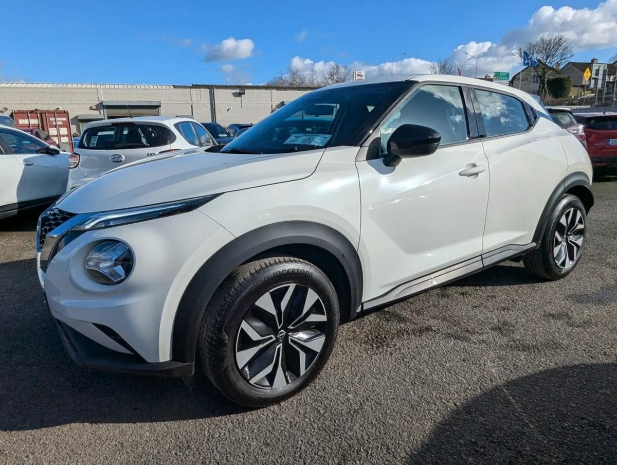 Nissan Juke 1.0i SV *BIG SALE* - Image 3