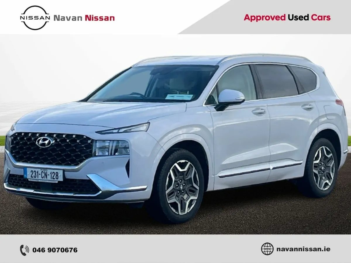 Hyundai Santa Fe 1.6 PHEV 4WD Executive Plus Auto - Image 4