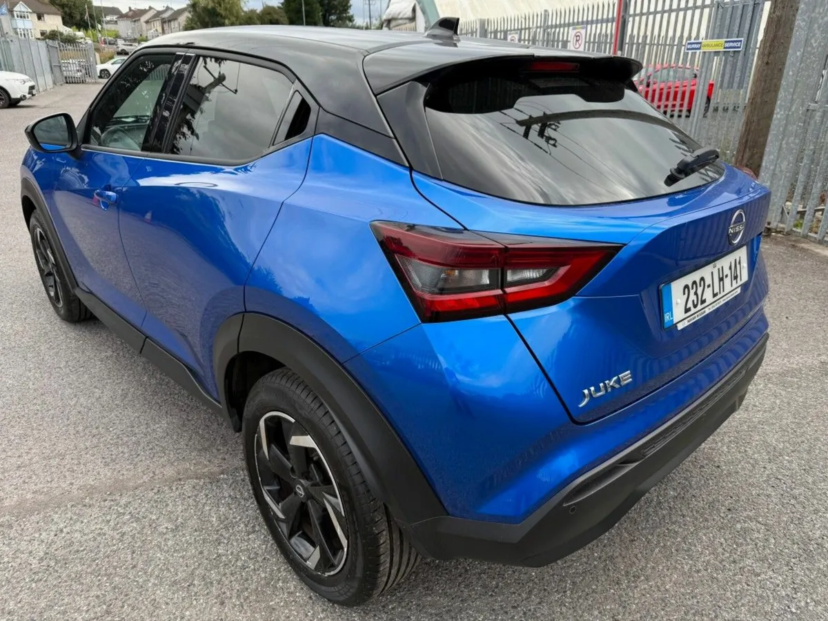 Nissan Juke 1.0i SV Premium Auto 2 Tone *MASSIVE S - Image 4