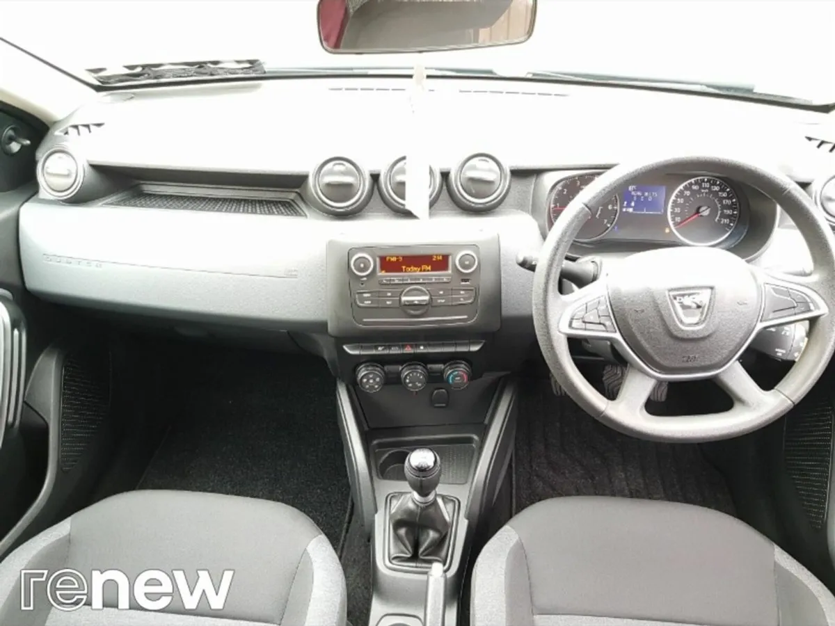 Dacia Duster 1.5 Blue dCi 115 D Essential ** 1 OWN - Image 2