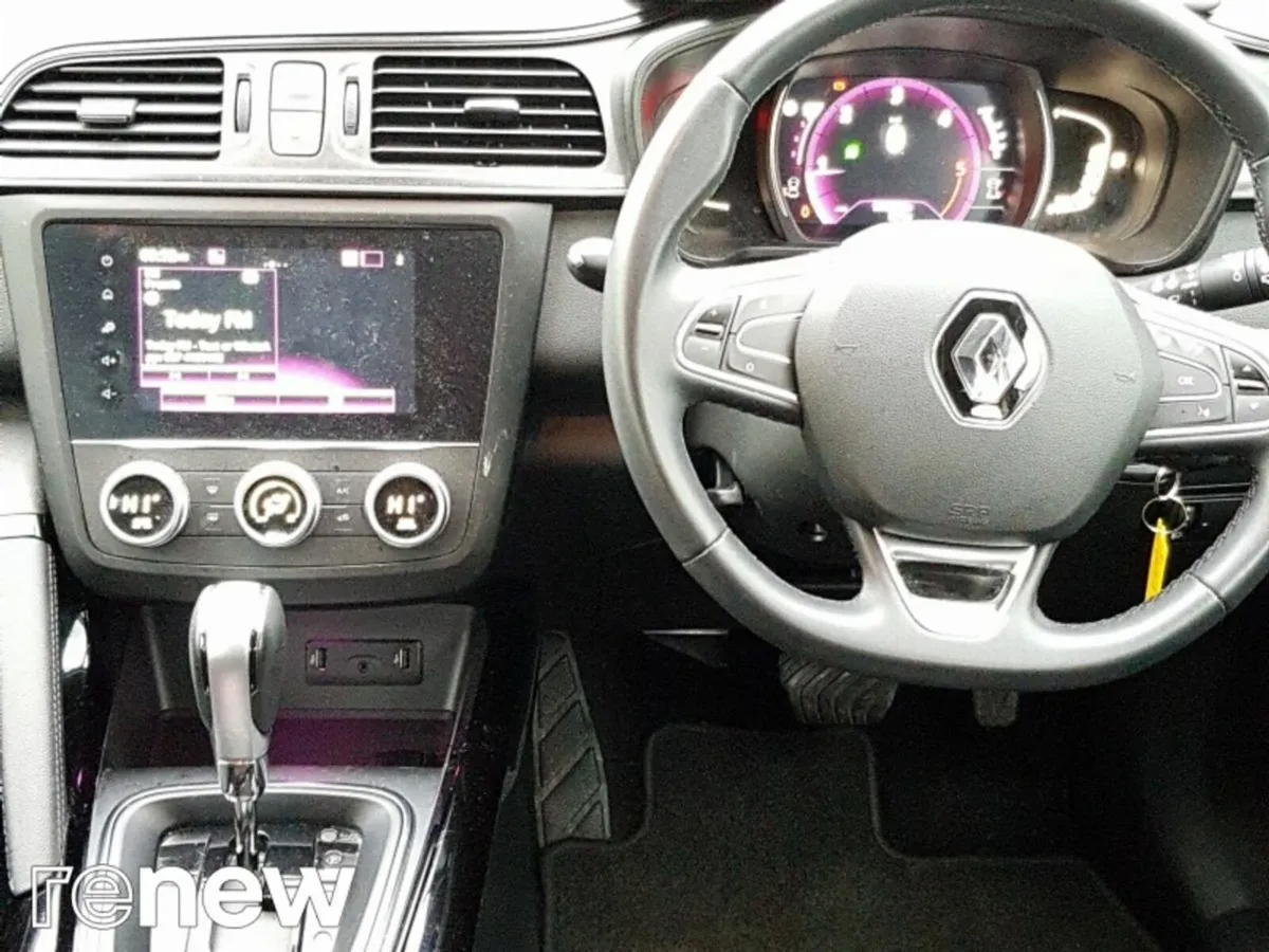Renault Kadjar 1.5 BLUE dCi 115 EDC Play *** LOW K - Image 2