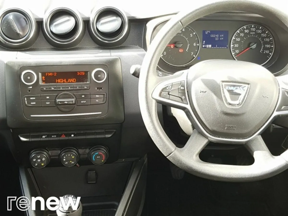Dacia Duster Blue dCi 115 Essential *** LOW KMS ** - Image 2