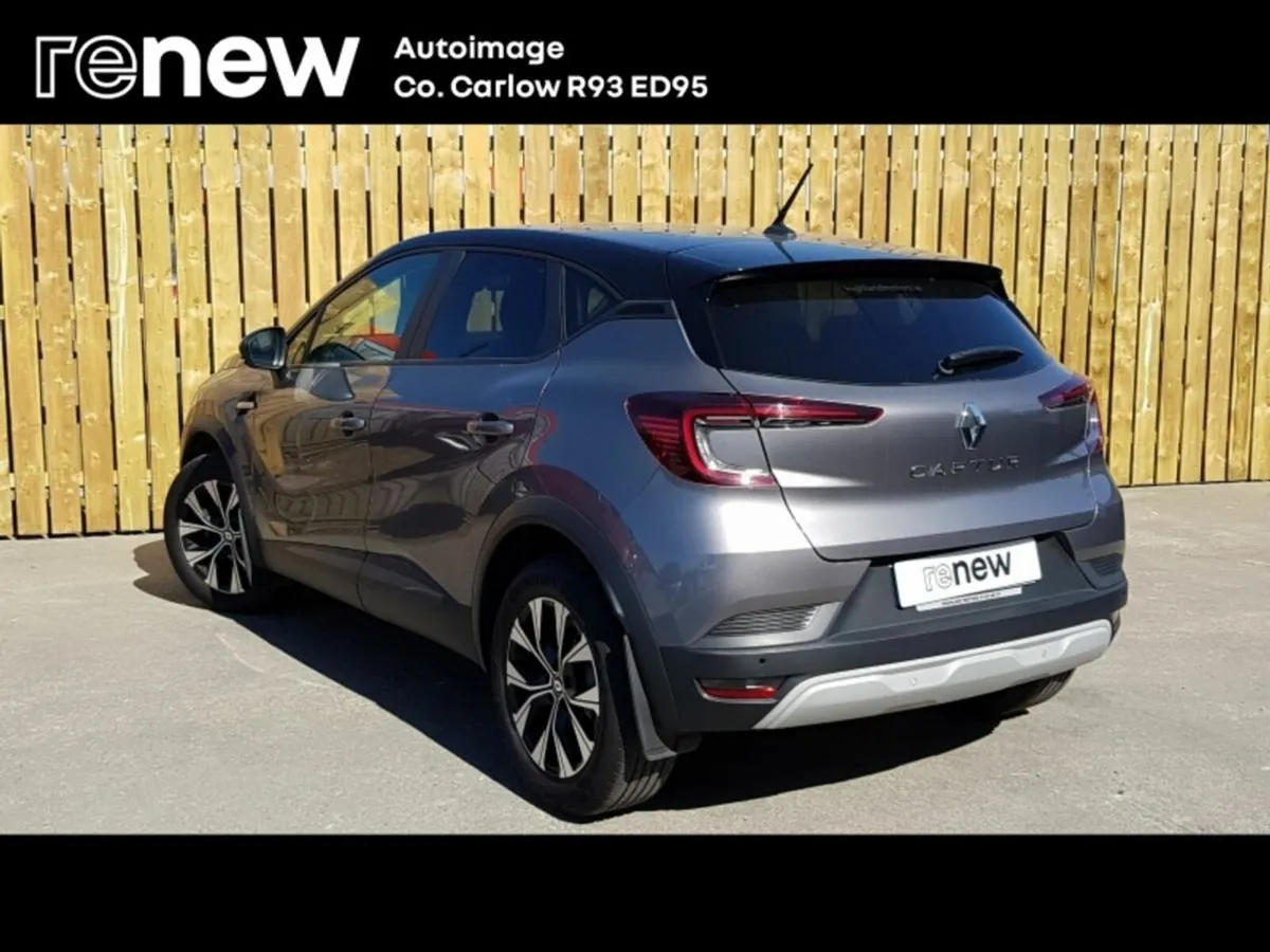 Renault Captur 1.0 TCe  Limited ** RENAULT WARRANT - Image 3