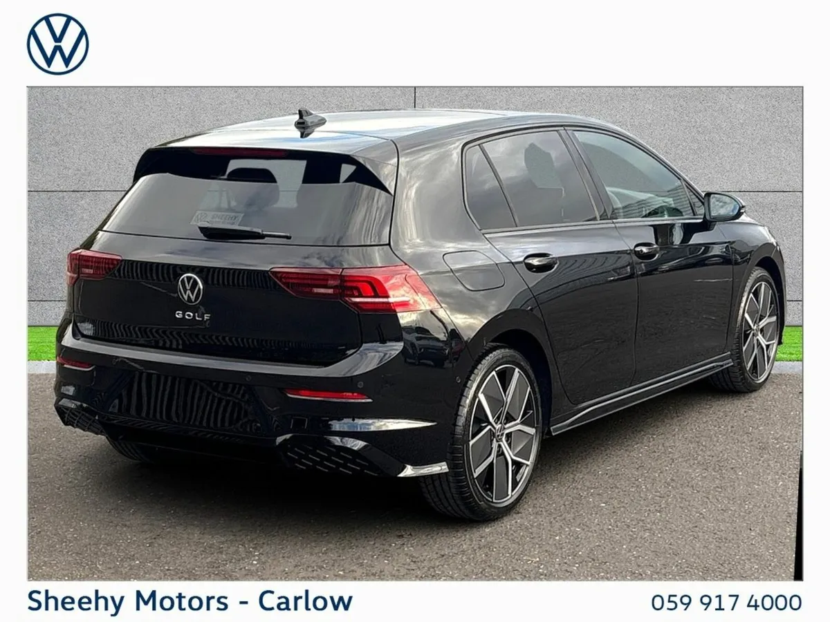 Volkswagen Golf 2.0TDI RLINE DSG 5DR - Image 3