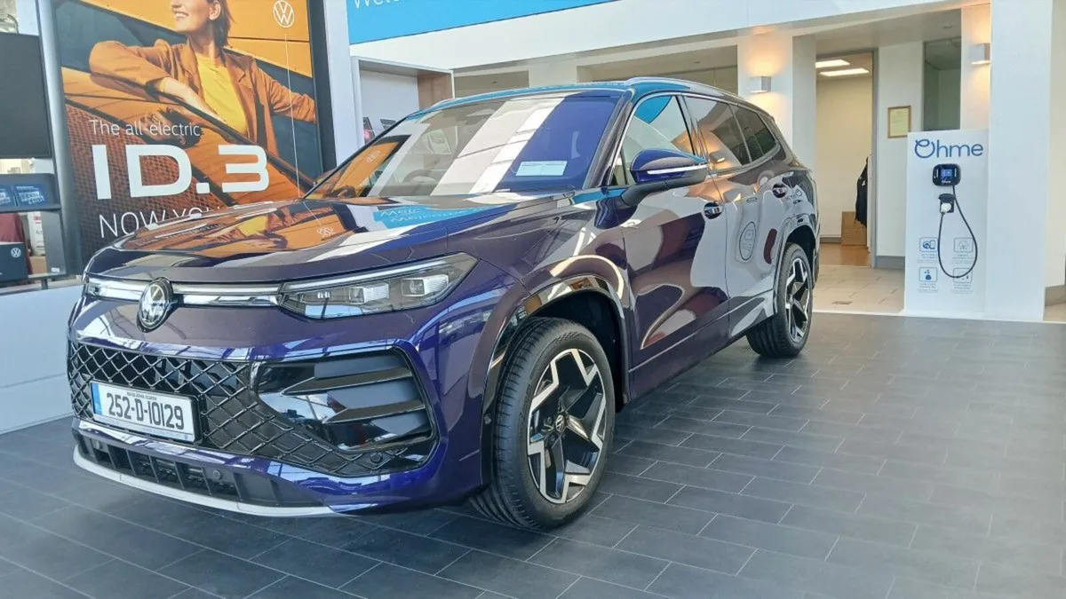 Volkswagen Tayron R-Line Editon 75 2.0 TDI 150HP * - Image 1