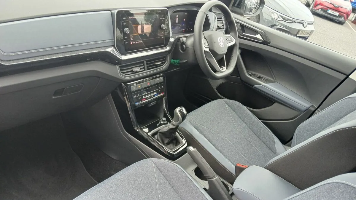Volkswagen T-Cross STYLE 1.0 TSI 116HP **REAR VIEW - Image 3