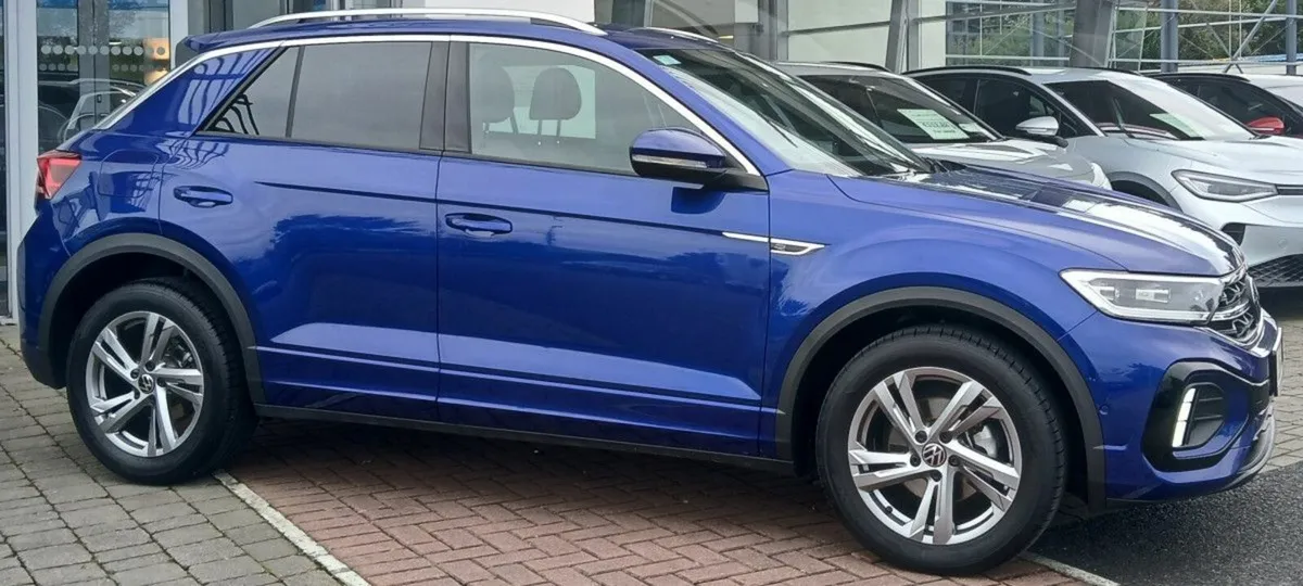 Volkswagen T-Roc R-Line 75 1.0 TSI  116HP **REAR V - Image 2