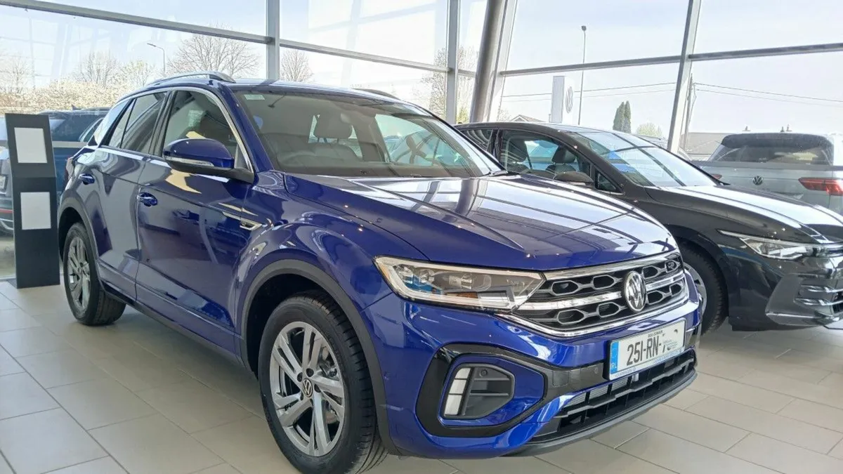 Volkswagen T-Roc R-Line 75 Edition 2.0 TDI 116 BHP - Image 2