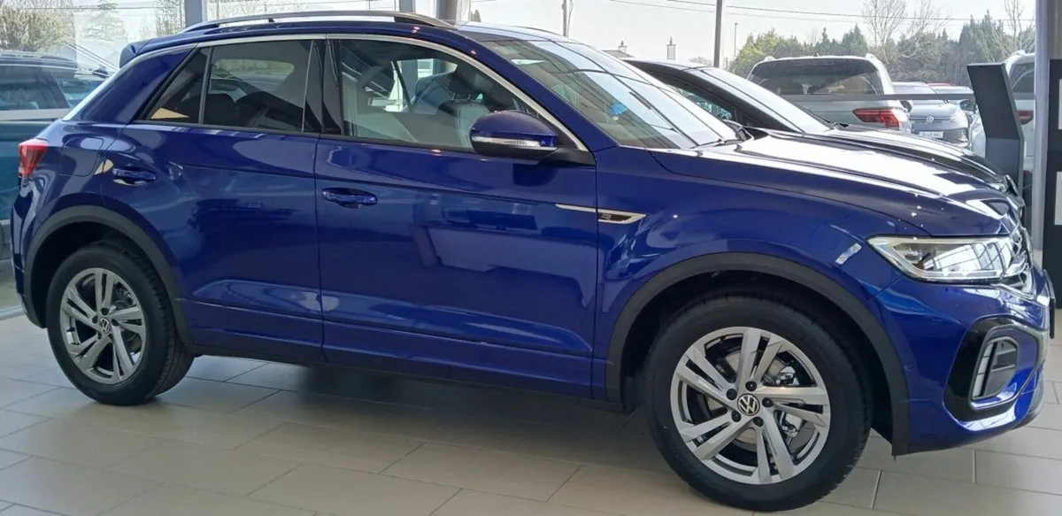Volkswagen T-Roc R-Line 75 Edition 2.0 TDI 116 BHP - Image 3
