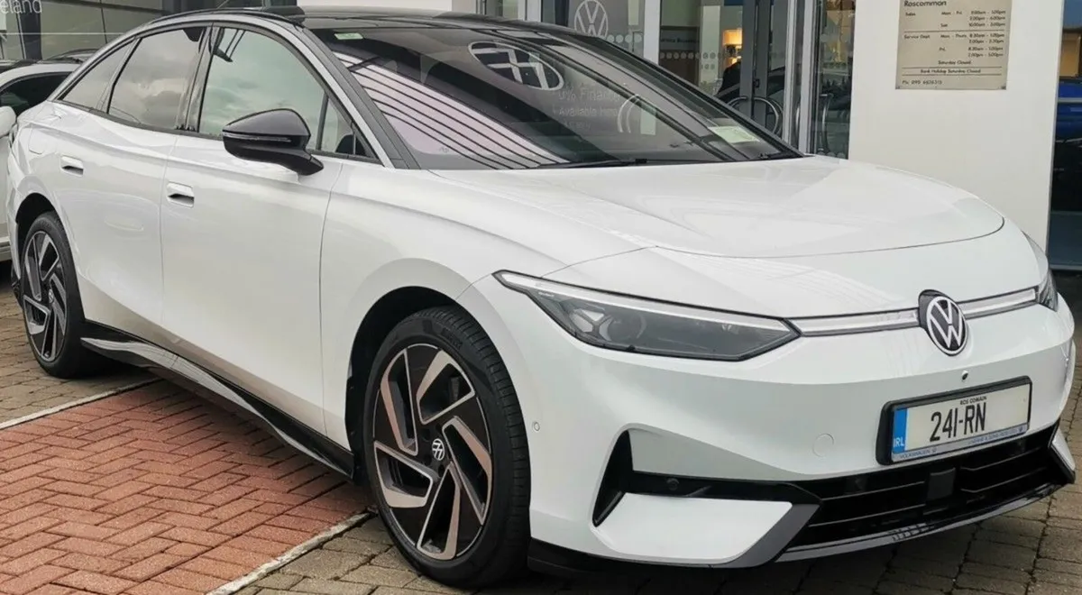 Volkswagen ID.7 PRO 77kWh 286HP **HIGH SPEC, FULLY - Image 1