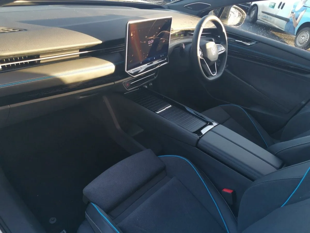 Volkswagen ID.7 PRO 77kWh 286HP **HIGH SPEC, FULLY - Image 3