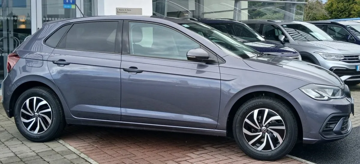 Volkswagen Polo Edition 75 1.0TSI 95HP **REAR VIEW - Image 2
