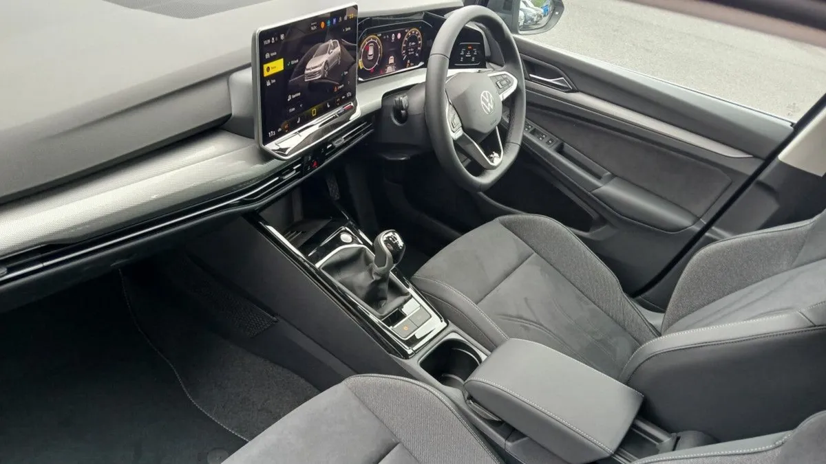 Volkswagen Golf Style 1.5 TSI 150 BHP **REAR VIEW - Image 3