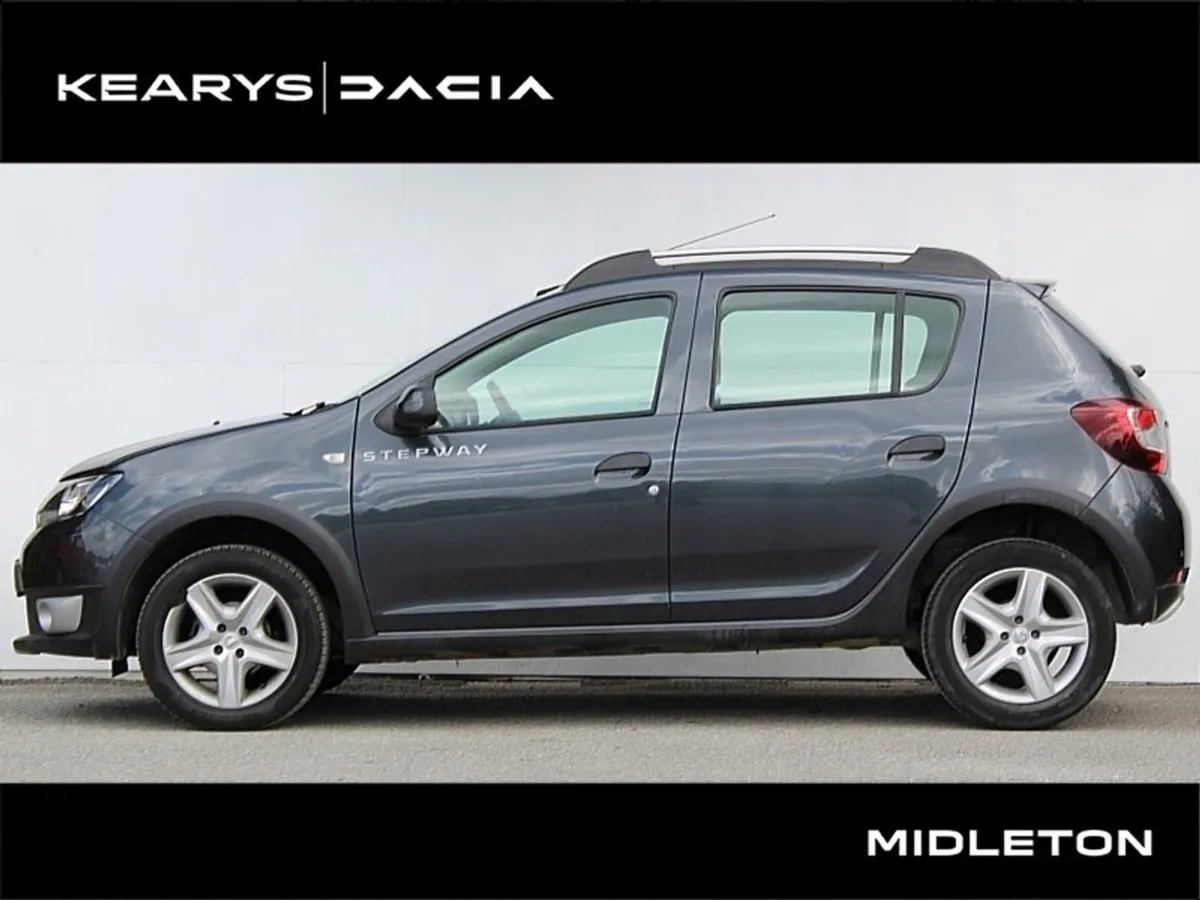 Dacia Sandero Stepway 1.5 Blue dCi 95 STEPWAY SIGN - Image 3