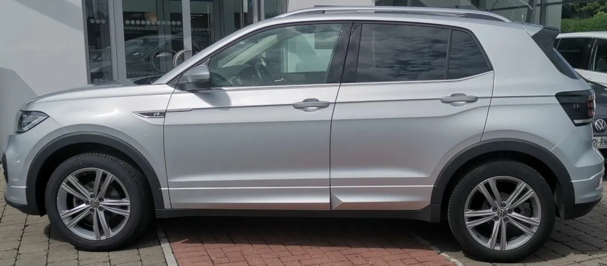 Volkswagen T-Cross R-Line 1.0 TSI 110HP **REARVIEW - Image 4