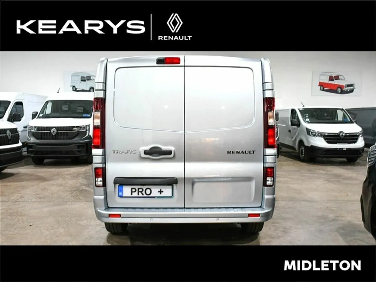 Renault Trafic LL30 Blue dCi 170 BVA9 Auto Extra S - Image 2