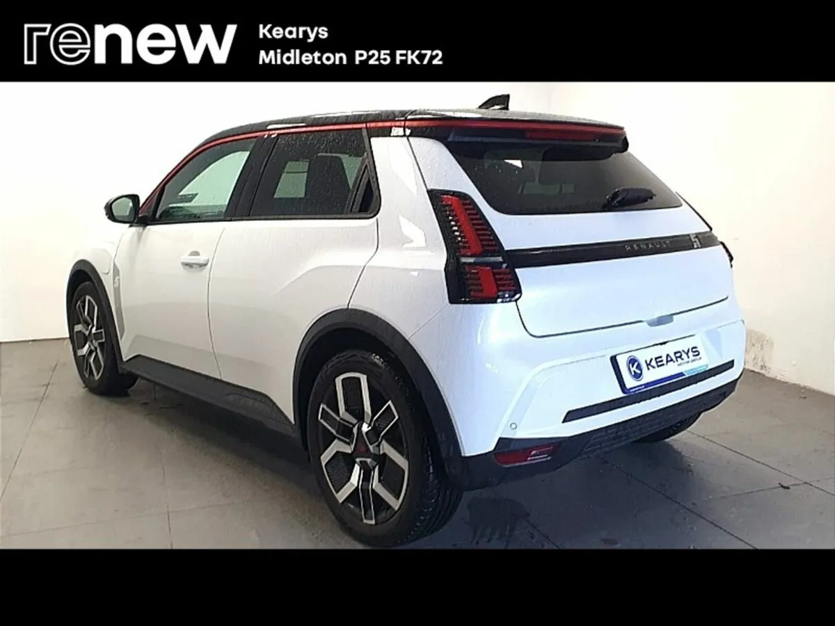 Renault 5 Techno 52Kw - Image 3