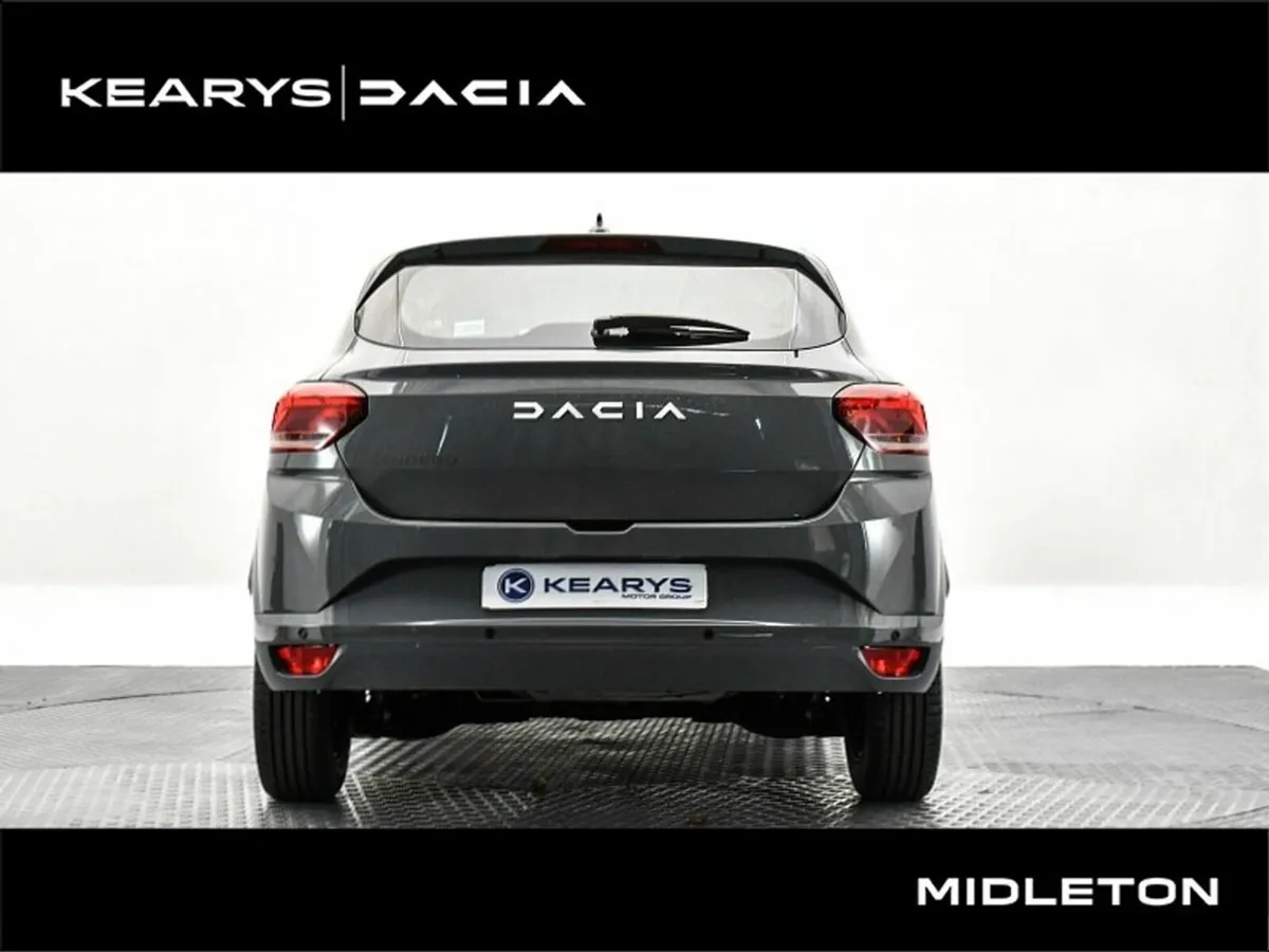 Dacia Sandero Essential TCe 90 5Sp GSR2 - Image 3