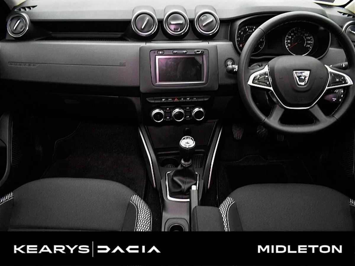 Dacia Duster 1.5 Blue dCi 115 Prestige - Image 4
