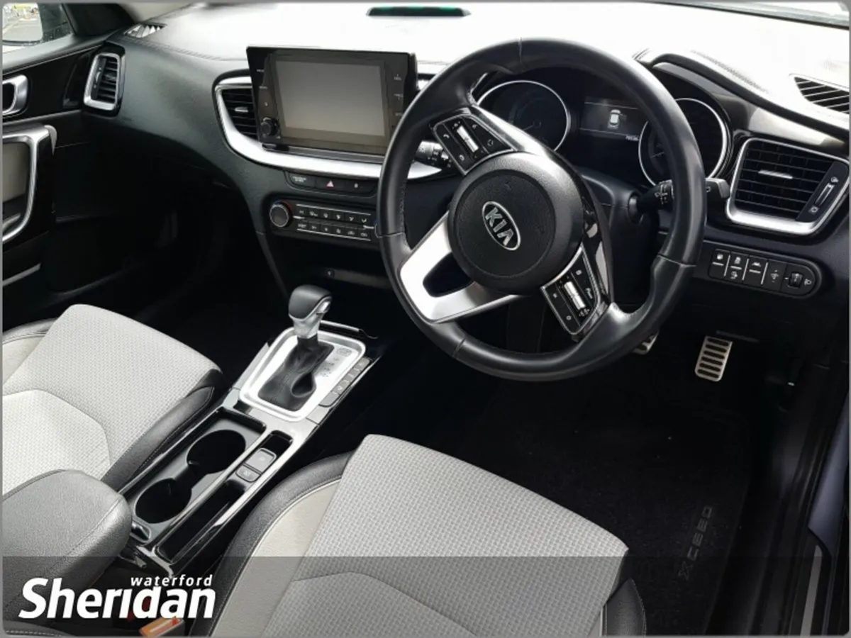 Kia XCeed 1.6 GDI PHEV Trailer - Image 2