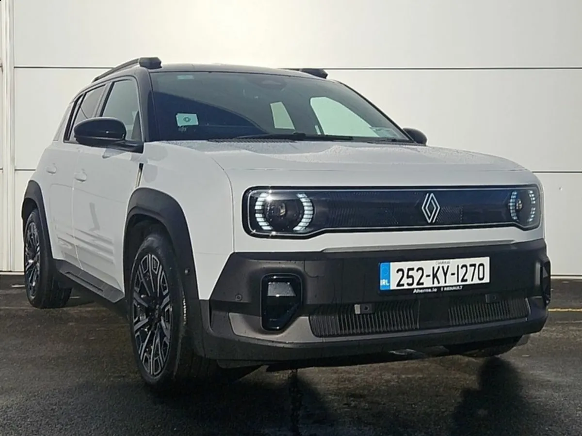 Renault 4 EV iconic 52kWh 150hp - Image 1