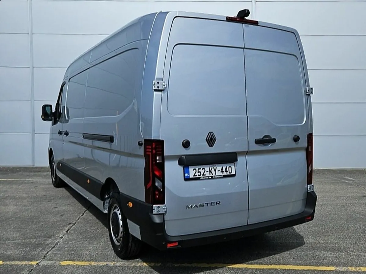 Renault Master MASTER LM35 ADVANCE 150BHP - Image 3