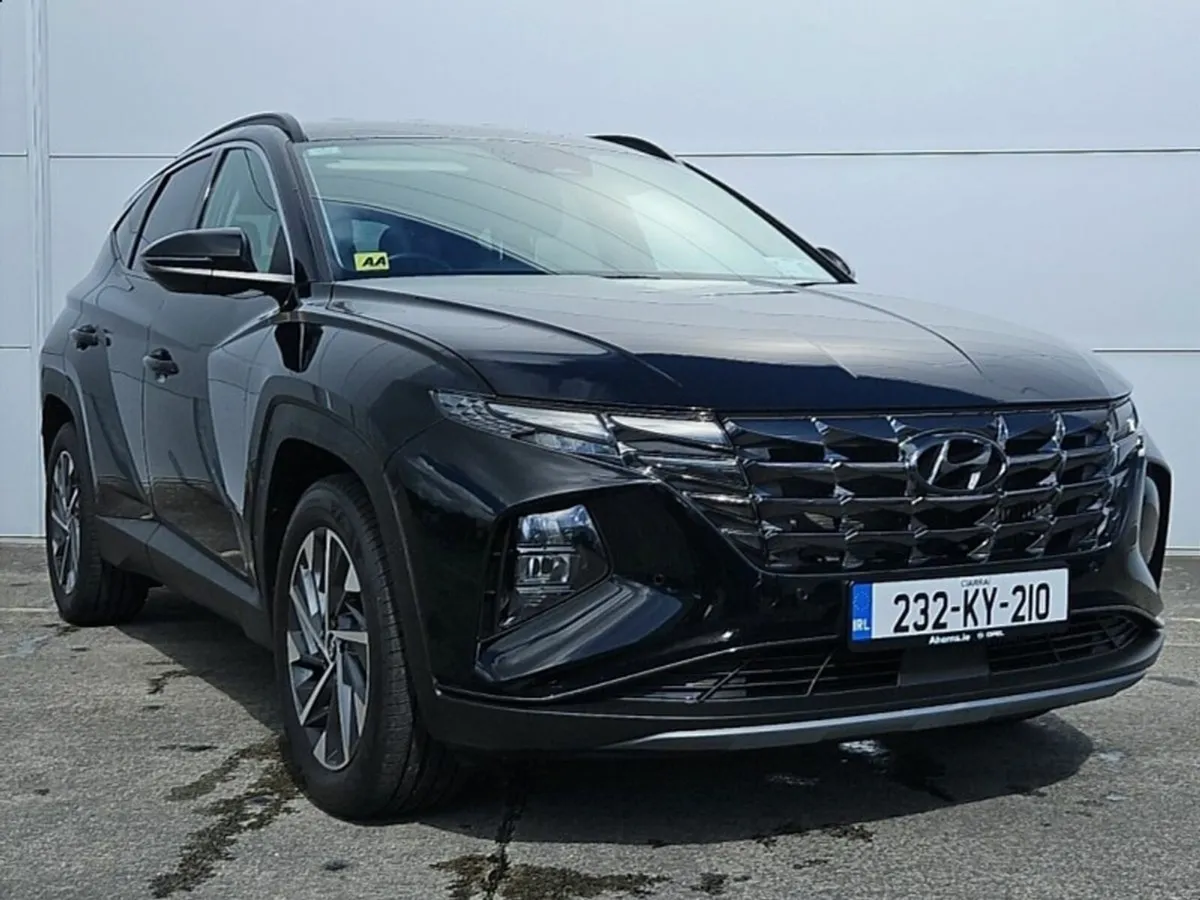 Hyundai Tucson 1.6 L Diesel 2WD Executive Plus - Image 1