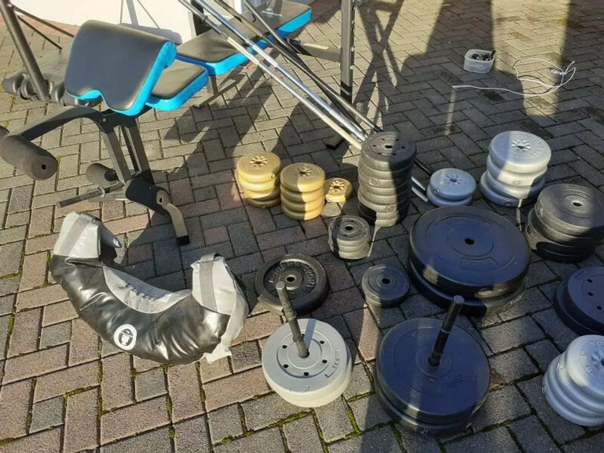 weights and bench - Image 2