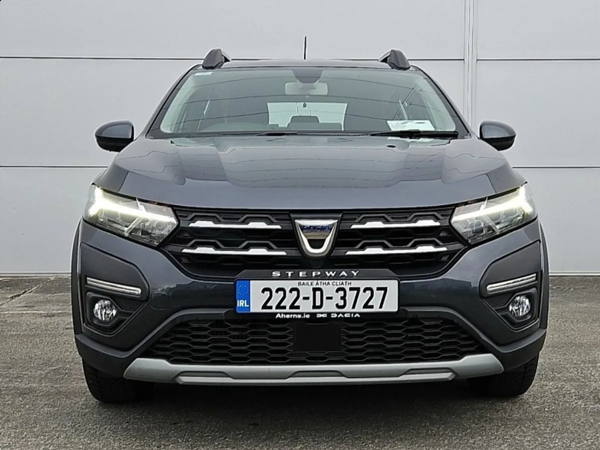 Dacia Sandero Stepway TCe 90 STEPWAY Comfort - Image 3