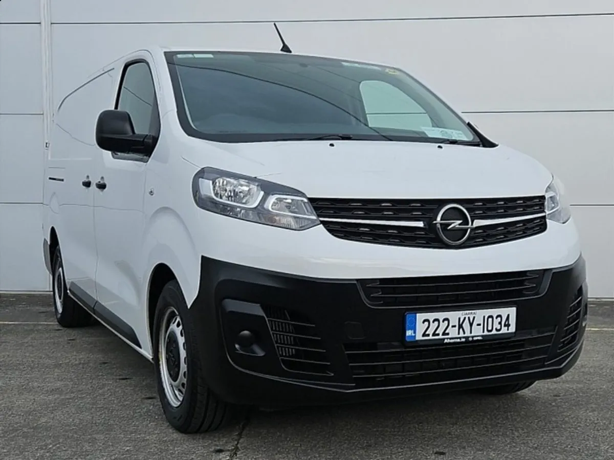 Opel Vivaro Combi L1H1 - Image 1