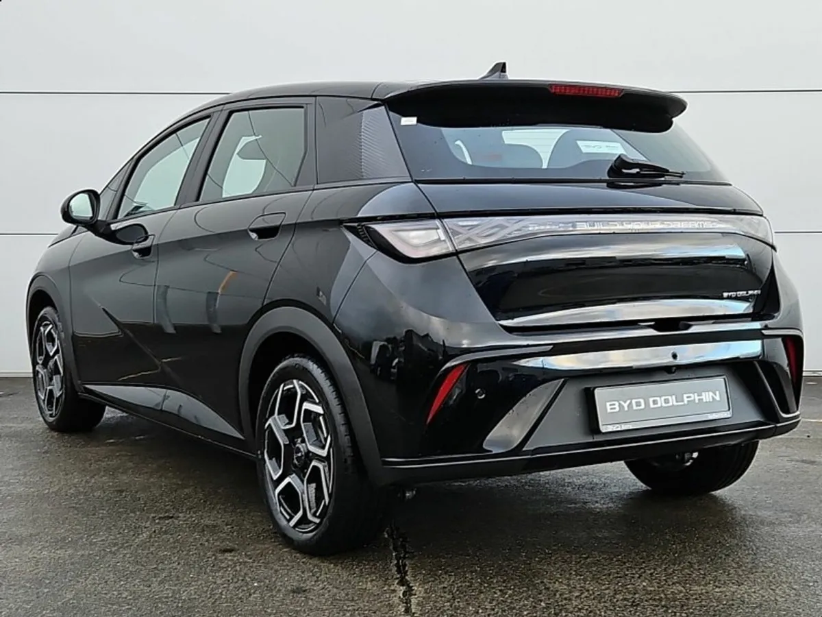 BYD DOLPHIN Comfort EV - Image 4