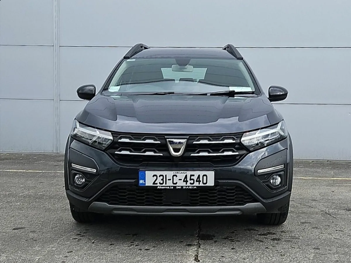 Dacia Jogger 1.0 L TCe 110 Extreme SE - Image 2