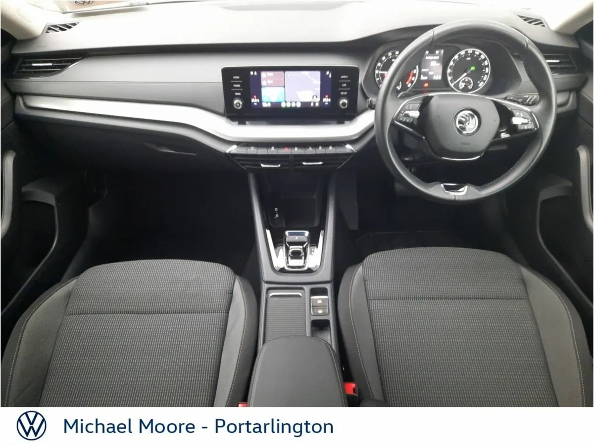 Skoda Octavia OCTAVIA AMB 2.0TDI 115HP DSG - Image 2