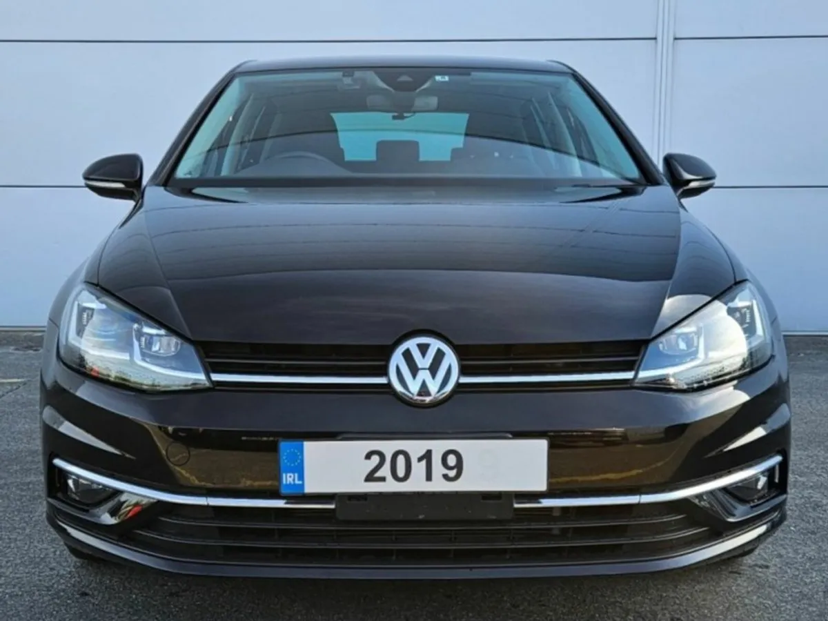Volkswagen Golf Comfortline 1.2 Tsi Automatic - Image 2